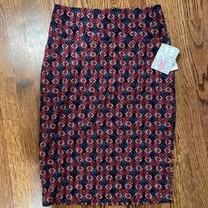 NWT LuLaRoe Cassie Skirt sz M